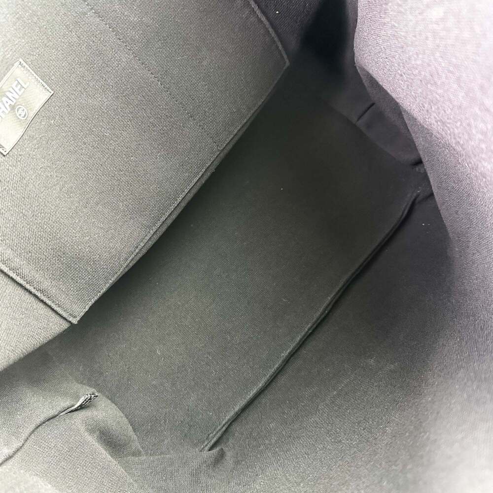 CHANEL Black Logo Tote Bag - Picture 7 of 16